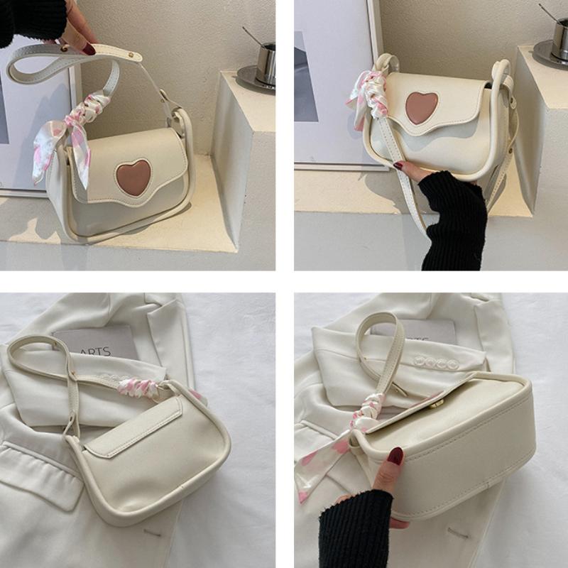 2026 Cute Love Heart Women's Small Square Shoulder Bags Fashion Female Messenger Bag Simple Ladies