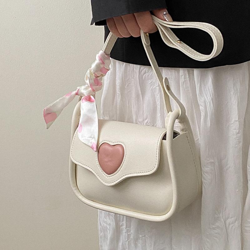 2026 Cute Love Heart Women's Small Square Shoulder Bags Fashion Female Messenger Bag Simple Ladies