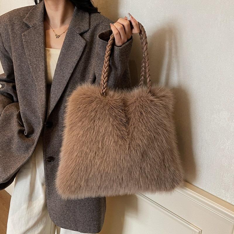 2026 Fashion Women Furry Shoulder Bag Large Capacity Tote Handle Bag for Autumn Winter Outing Commuter
