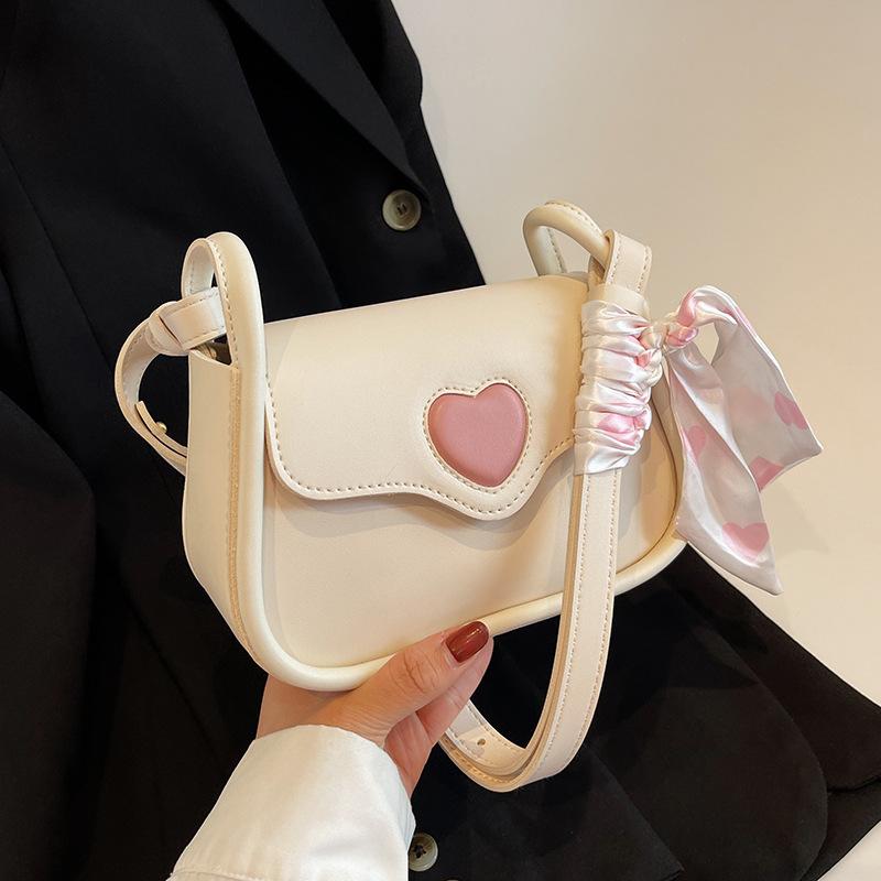 2026 Cute Love Heart Women's Small Square Shoulder Bags Fashion Female Messenger Bag Simple Ladies
