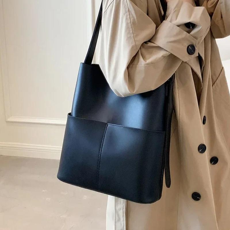 2026 Fashionable 2026 Women's Leather Shoulder Bucket Bags Handbags Winter Fall Autumn Femme Design