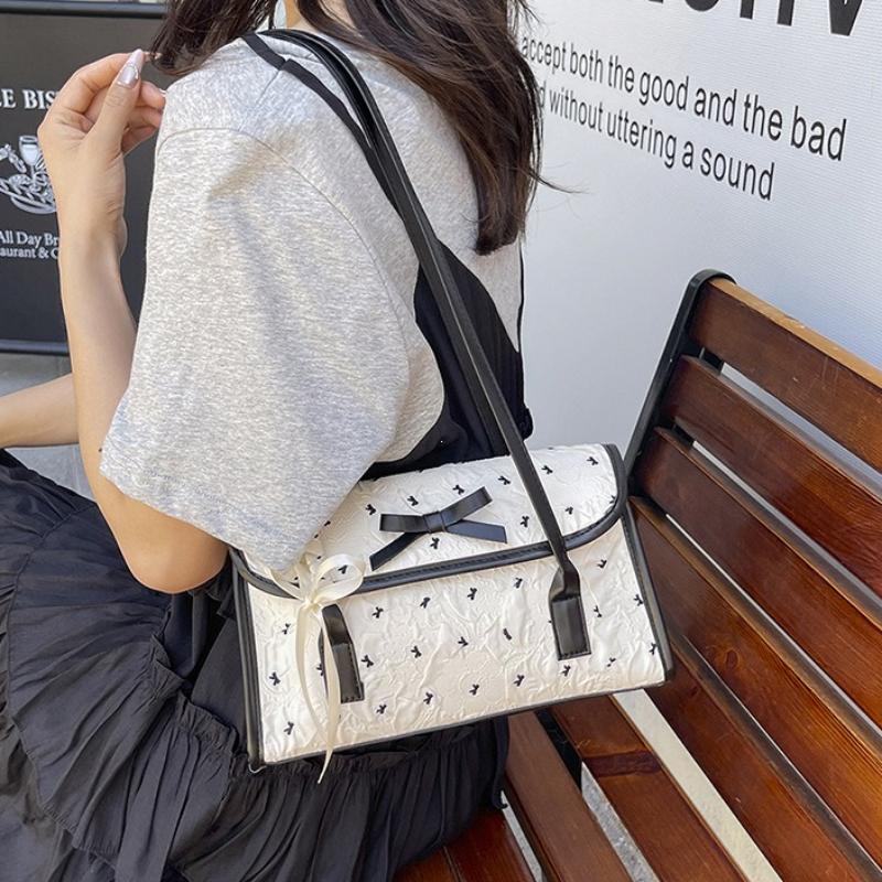 2026 Fashion Bow Underarm Bag Korean Niche Women Handbag Bow Shoulder Bag Large Capacity Casual Shopping